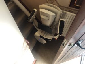 the flow 2a stairlift in a small space